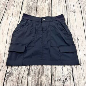 Athleta gunmetal grey Cargo Skort size 2